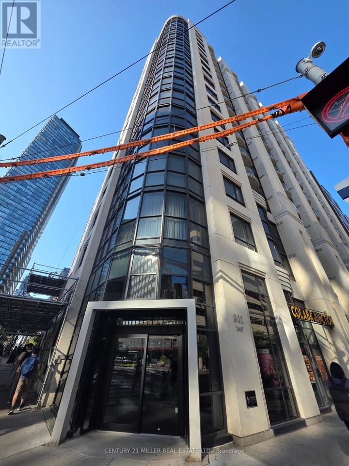 Property Photo: 801 Bay Street 202 ON M5S 1Y9