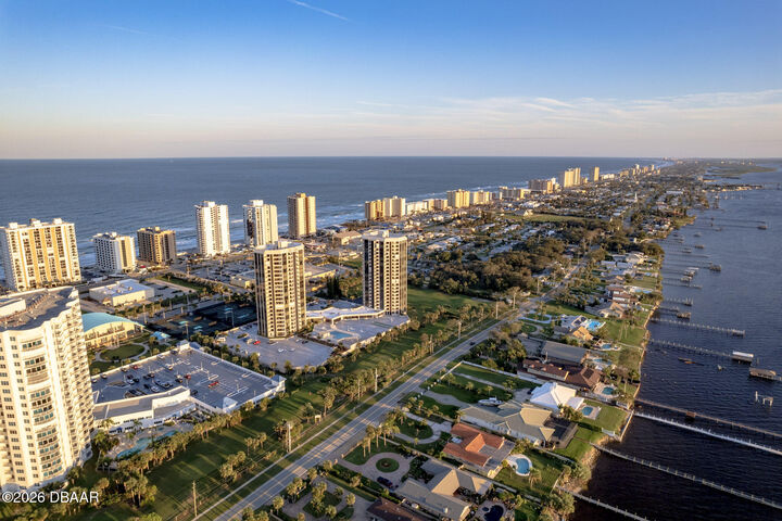 Property Photo:  1 Oceans West Boulevard 12A5  FL 32118 