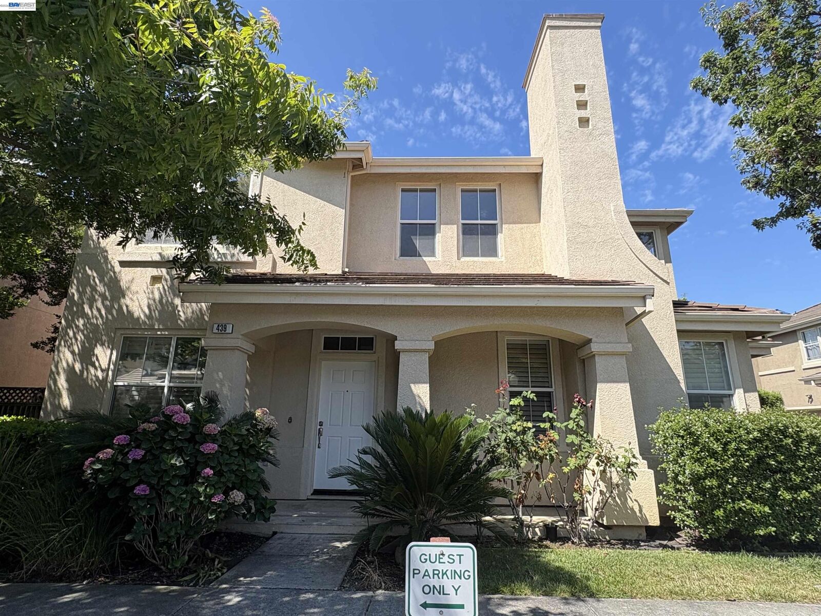 Property Photo: 439 Kent Dr. CA 94043