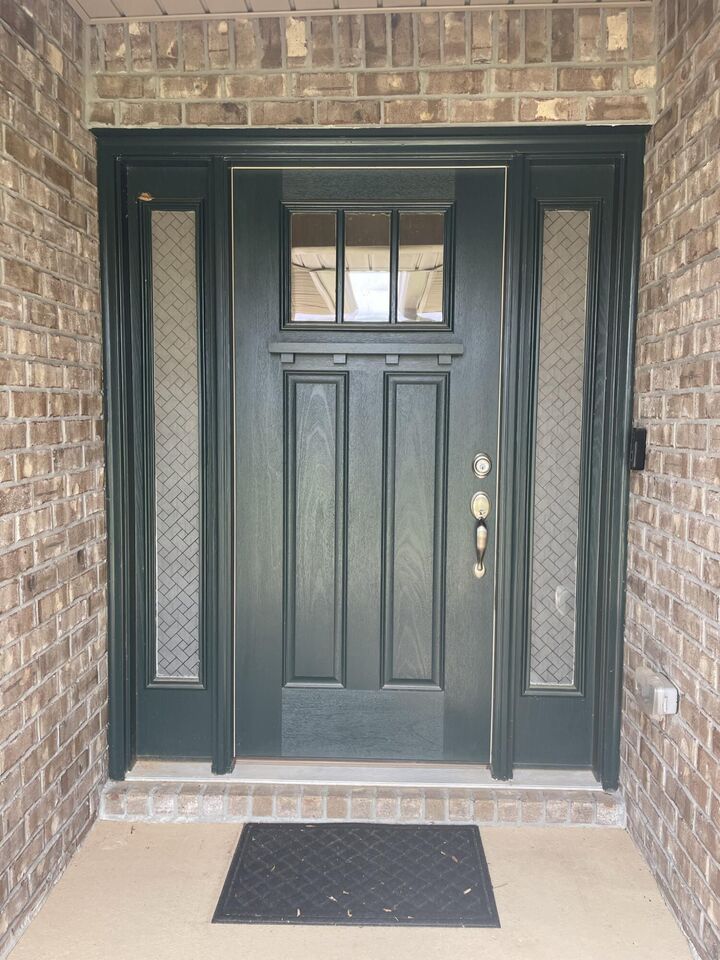 Property Photo: 124 Ridgeway Circle FL 32536