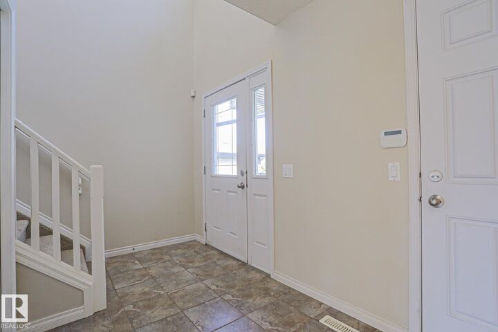 Property Photo:  45 Ashton Gate  AB T7X 0H9 