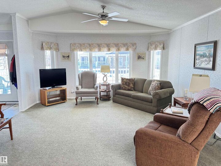 Property Photo: 4022 Aspen Way AB T9E 8P9