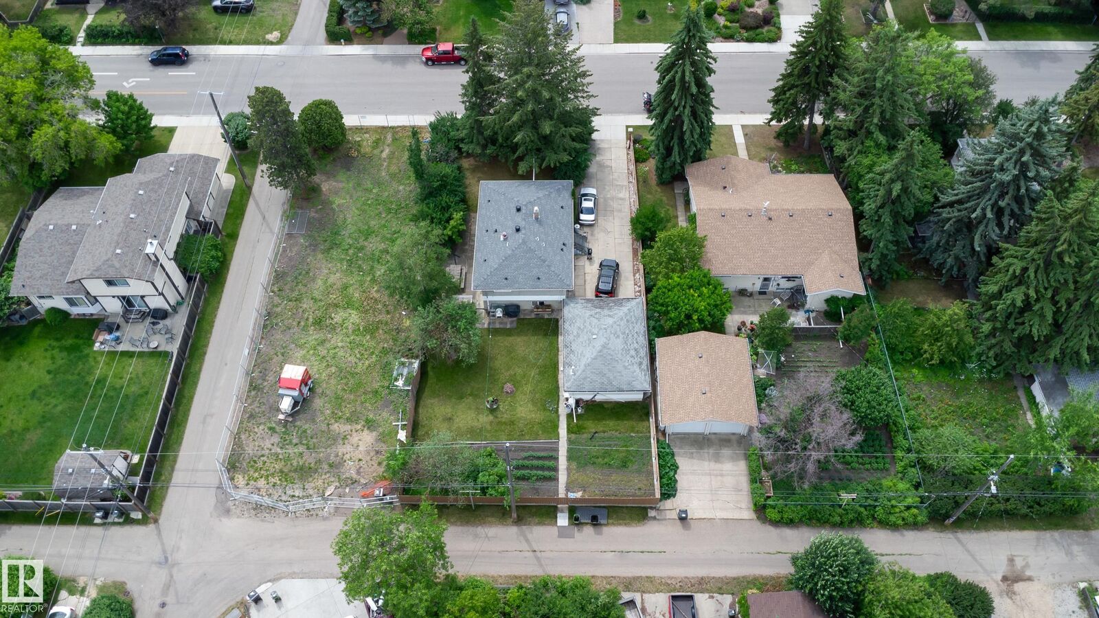 Property Photo: 8316 73 Avenue NW AB T6C 0E2