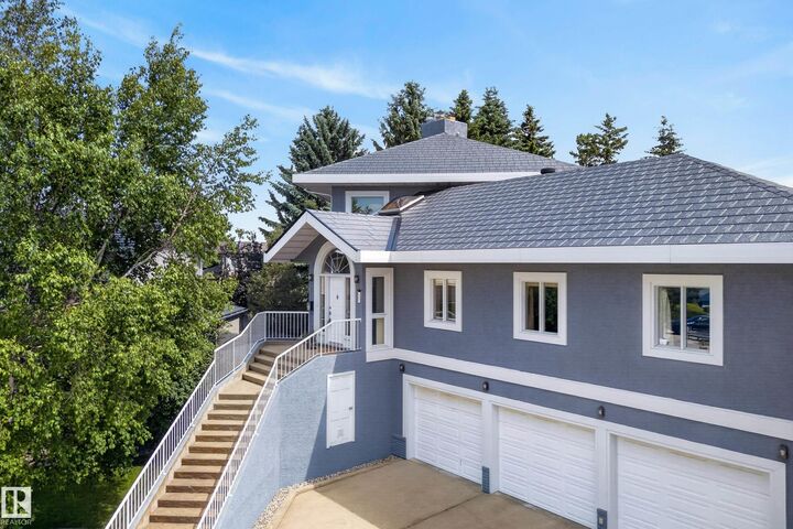 17 High Ridge Crescent — photo 1