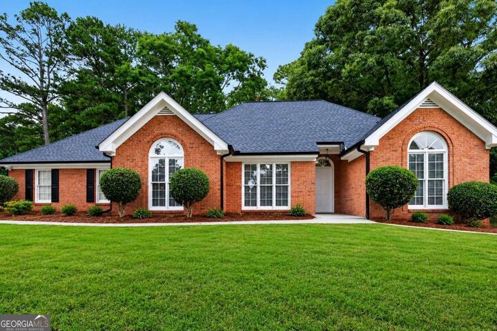 Property Photo: 2008 Haymarket Place SE GA 30013