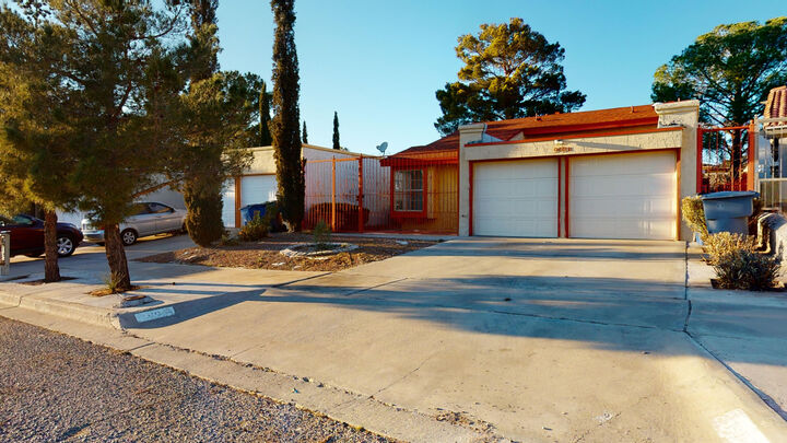 Property Photo:  909 Tepic Drive B  TX 79912 