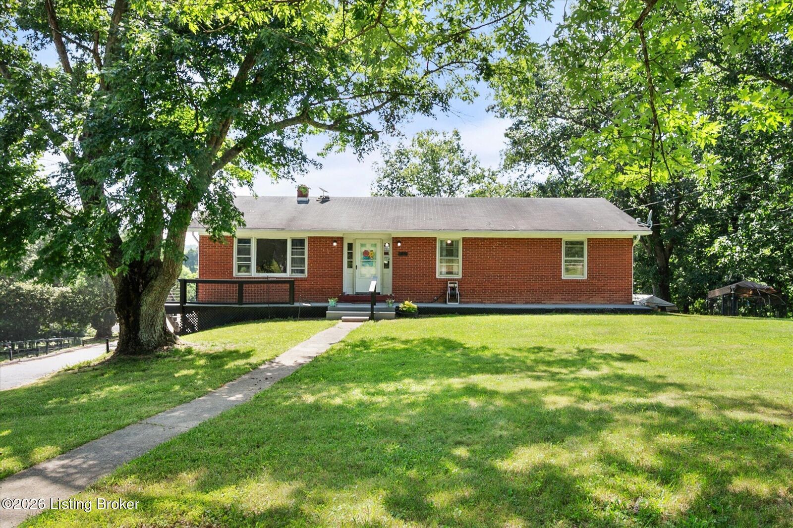 Property Photo: 4061 Mink Run Rd KY 40601