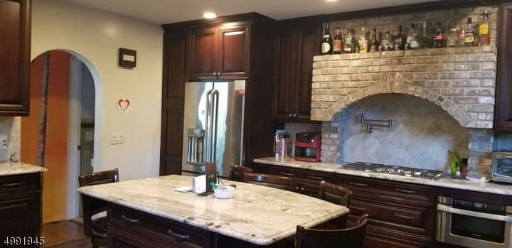 Property Photo: 16 Offord St NJ 07055