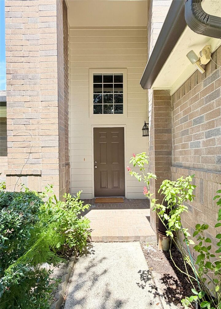 Property Photo: 3510 Burkett Drive TX 77571