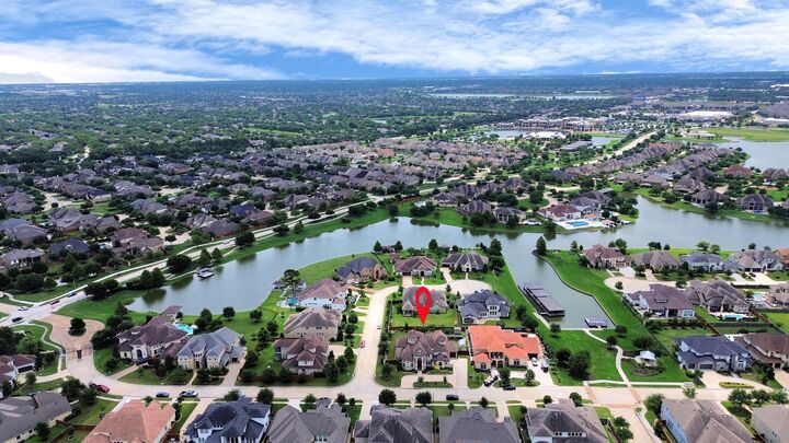 Property Photo: 18111 Dockside Landing Drive TX 77433
