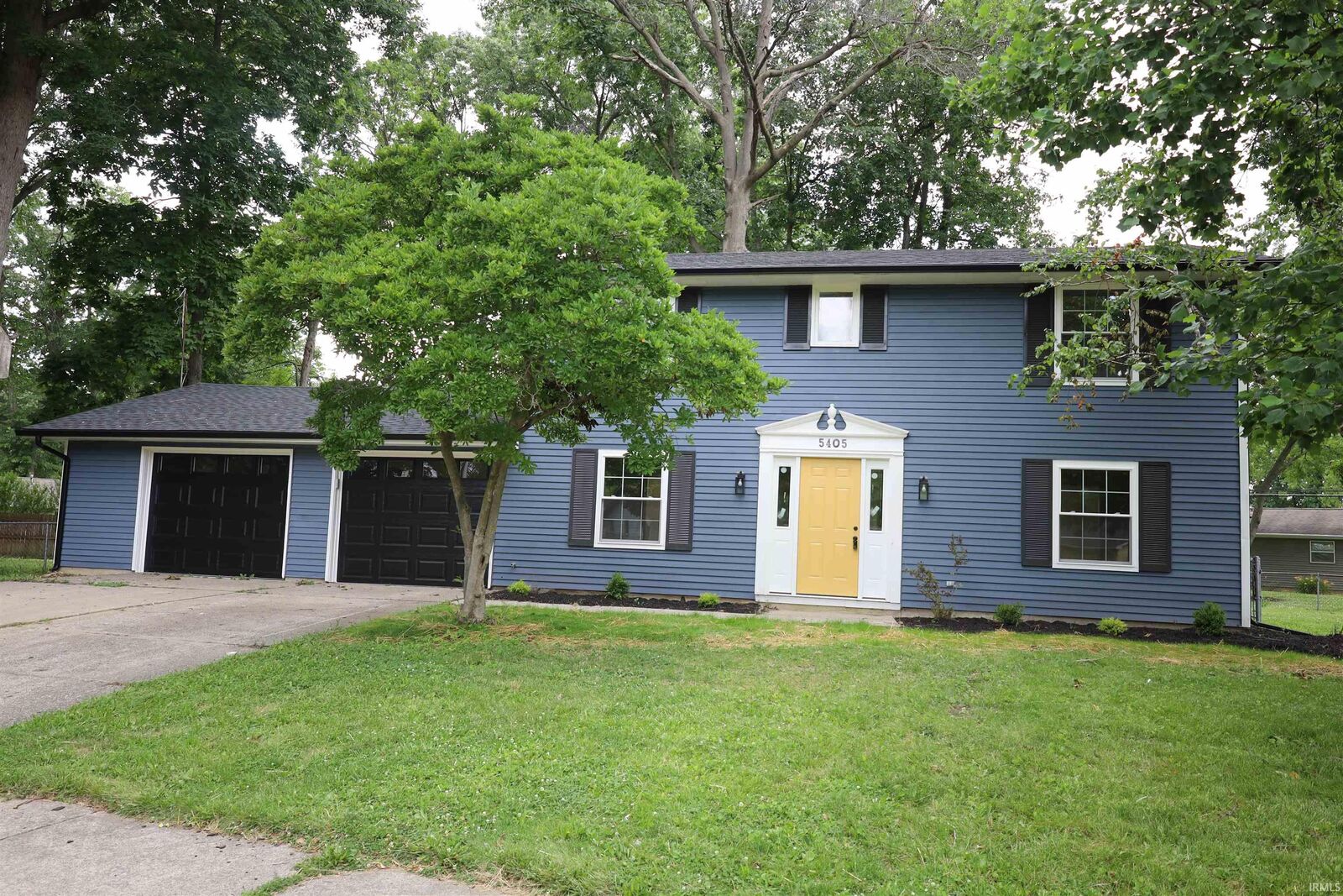 Property Photo: 5405 Scepter Court IN 46835-3648