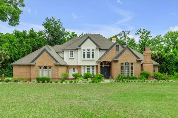 Property Photo: 18 Lost Creek Lane FL 32174