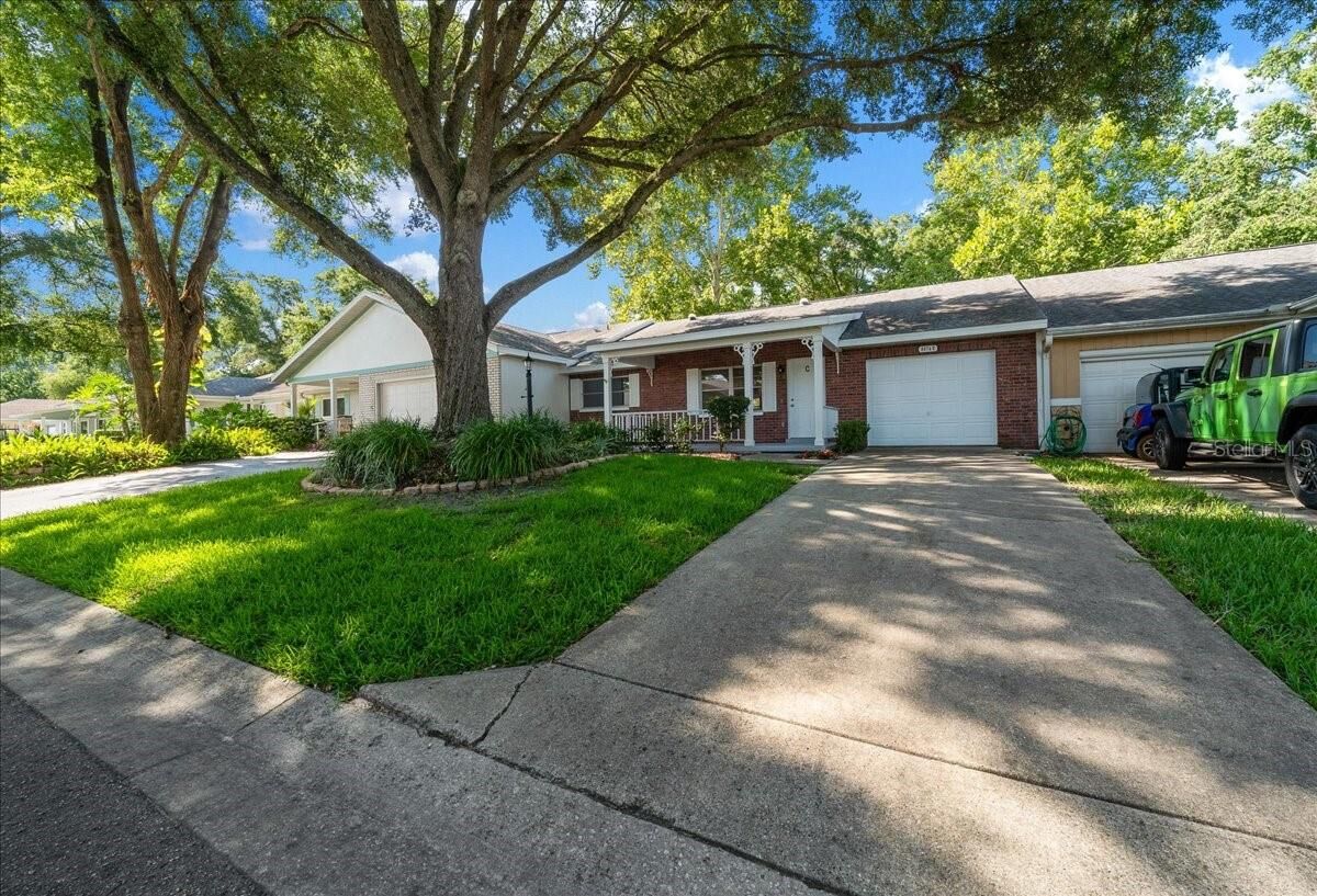Property Photo:  8874 SW 95th Street C  FL 34481 