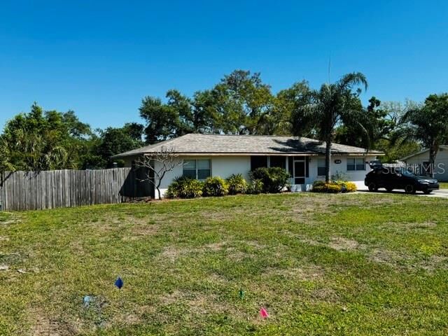 Property Photo:  308 Linden Drive  FL 34222 