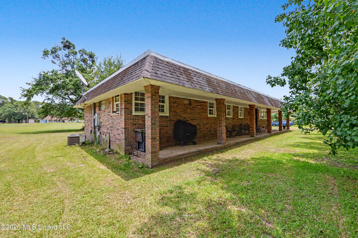 Property Photo:  7374 Thompson Road  MS 39560 