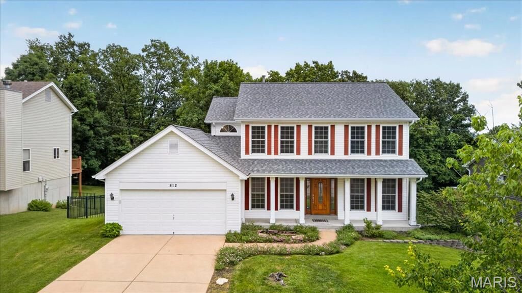 Property Photo:  812 Silver Lake View Drive  MO 63069 