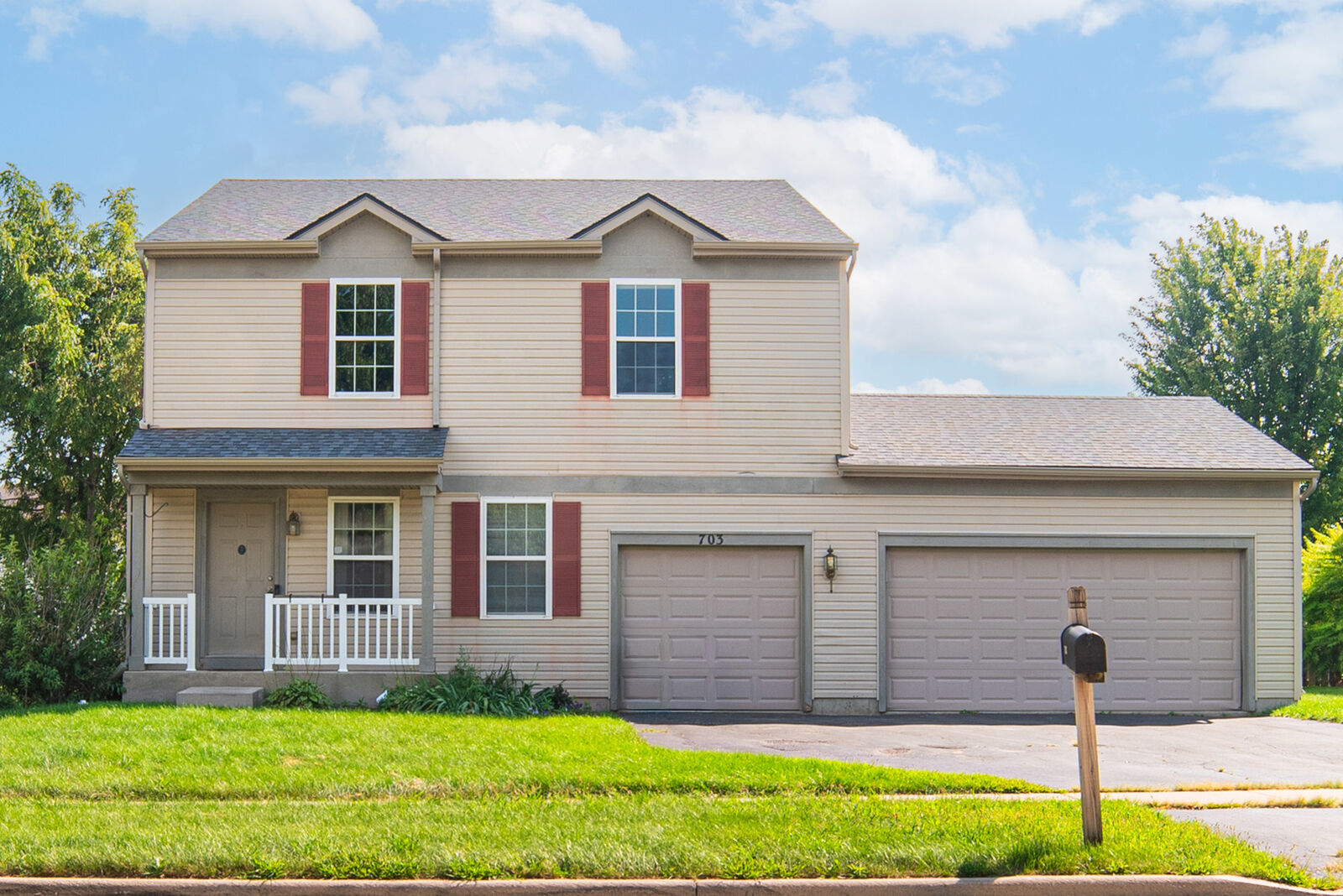 Property Photo:  703 Kennedy Street  IL 60556 