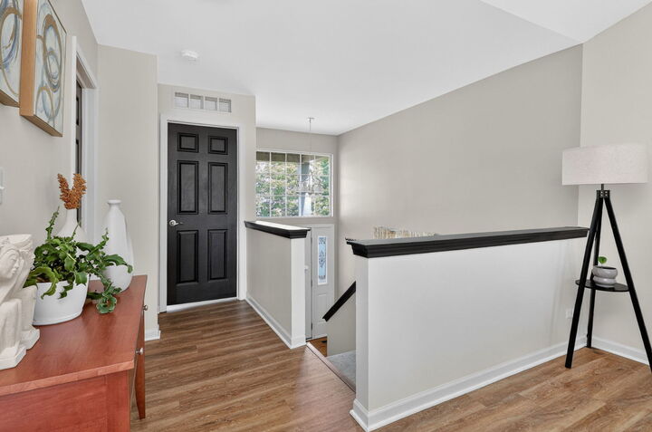 Property Photo:  464 Gloria Lane  IL 60543 