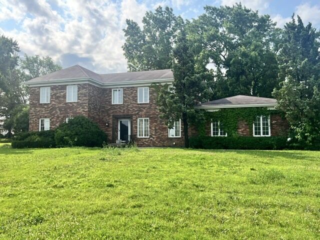 Property Photo:  12 Kingston Drive  IL 60523 