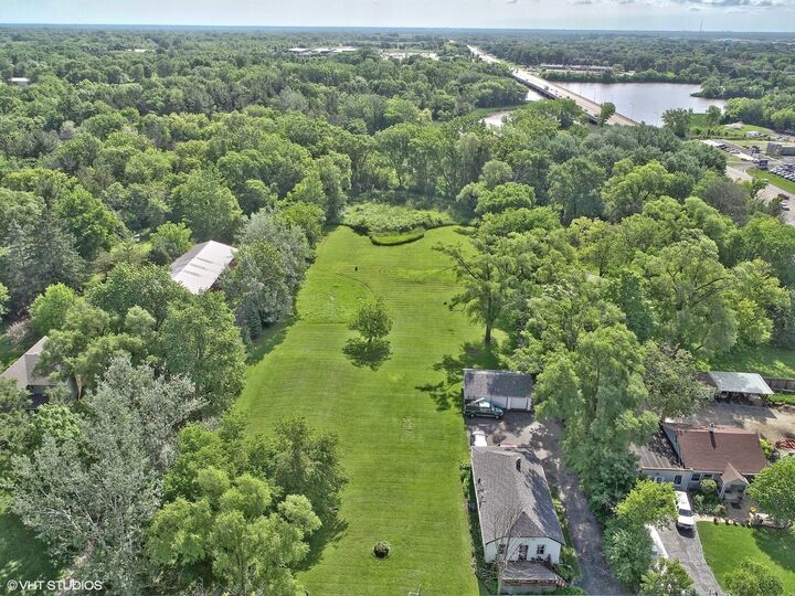 Property Photo: 20073 N Hazelcrest Road IL 60074