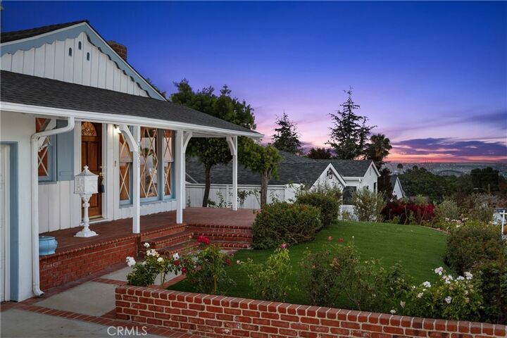 Property Photo: 2051 W Elberon CA 90275