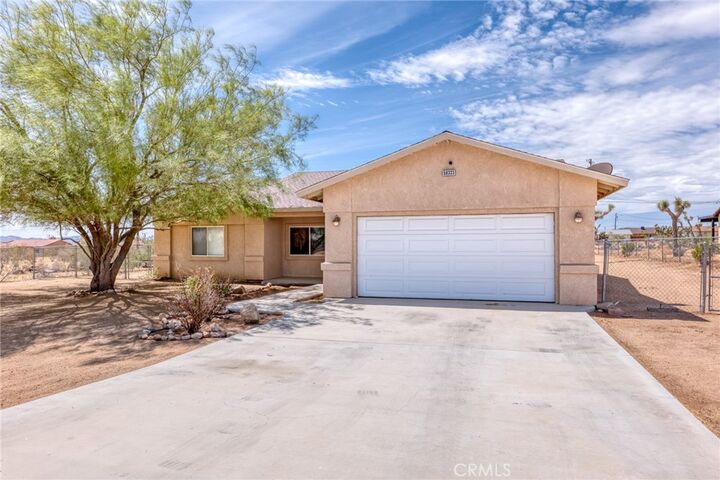 Property Photo:  58333 Campanula Street  CA 92284 