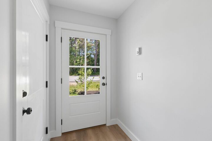 Property Photo: 18 Salt Point Drive 21 ME 04064
