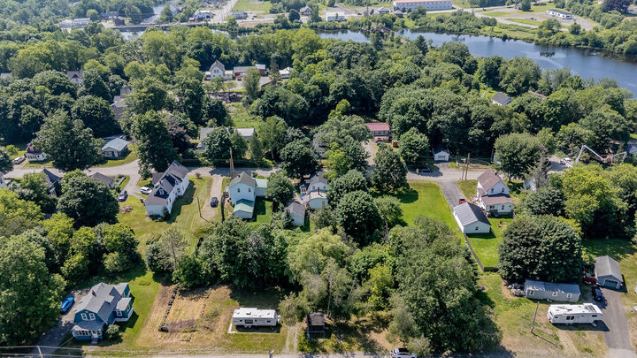 Property Photo:  28 Albert Street  ME 04463 