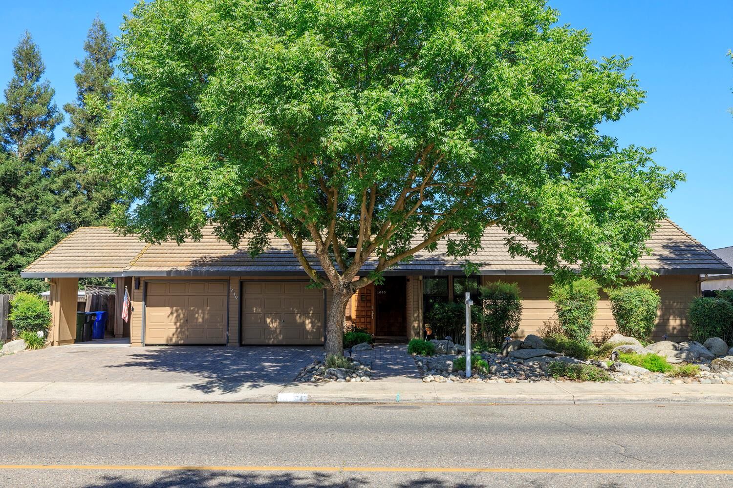 Property Photo: 1640 N Quincy Road CA 95382