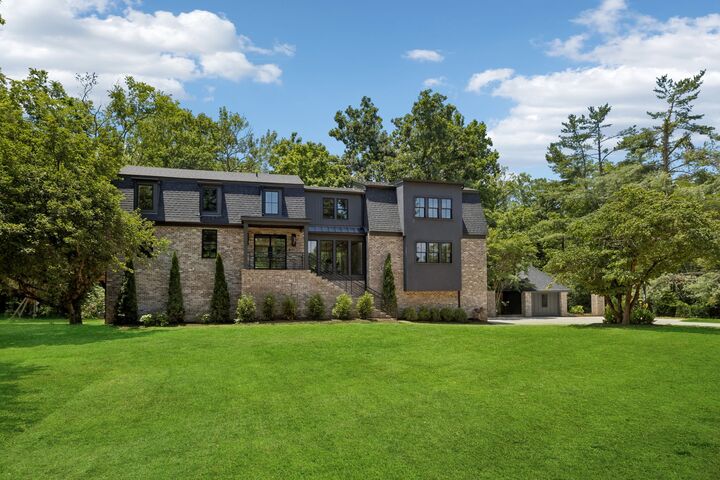 Property Photo:  1901 Harpeth River Dr  TN 37027 