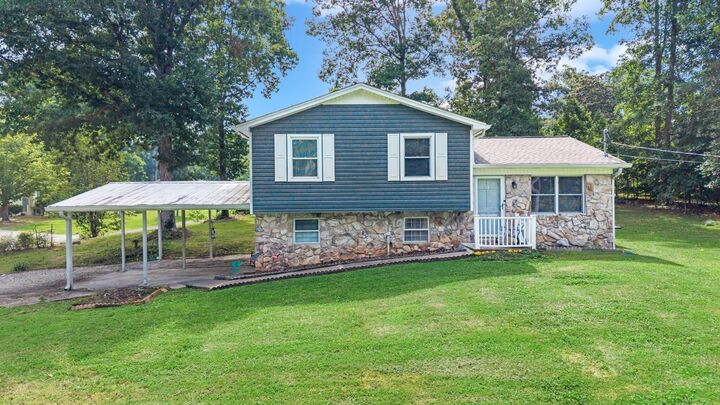 Property Photo:  442 Corvin Road NE  TN 37323 