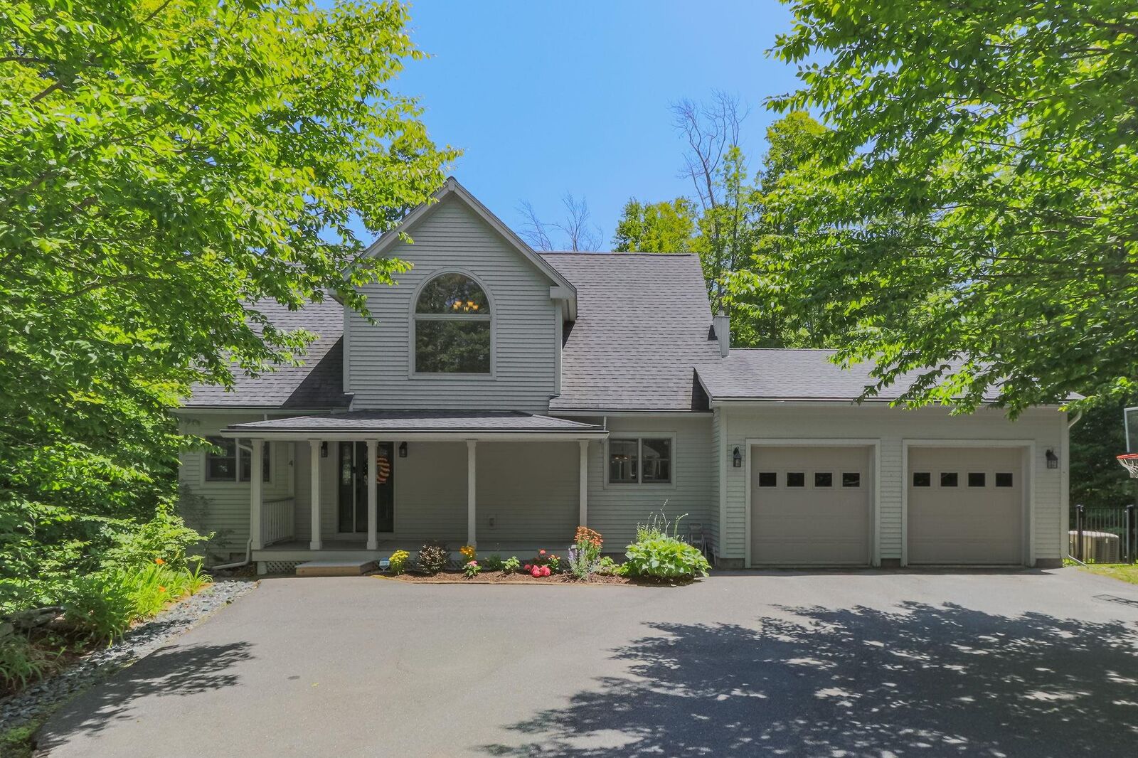 Property Photo: 4 Bear Drive NH 03748