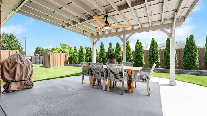 Property Photo:  6700 Braebourne Drive  AR 72758 