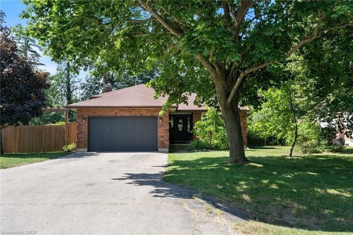 68 Lyndhurst Avenue — photo 1