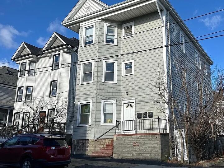 Property Photo:  175 Phillips Ave 2  MA 02746 