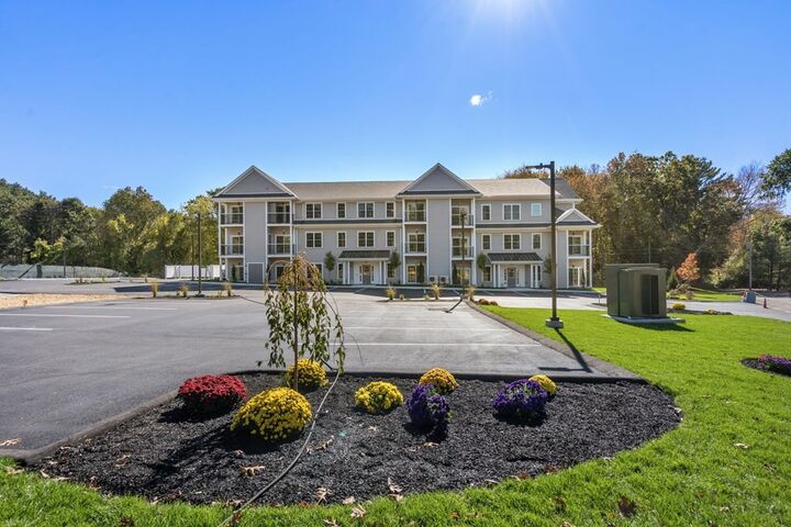 Property Photo: 240 Main 304 MA 02054