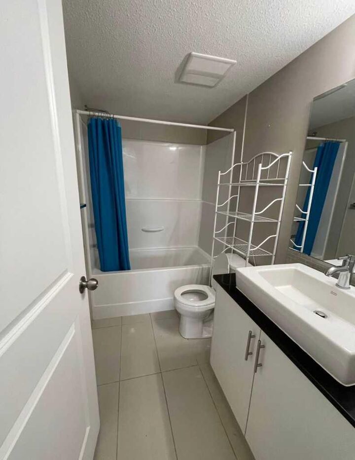 Property Photo:  240 Skyview Ranch Road NE 4117  AB T3N 0P4 