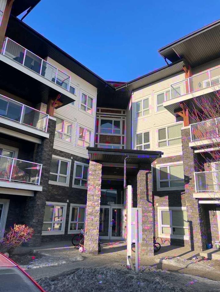 Property Photo: 240 Skyview Ranch Road NE 4117 AB T3N 0P4