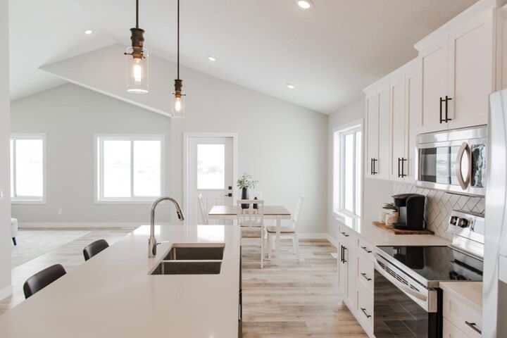 Property Photo: 11416 95 Street AB T8X 0W9
