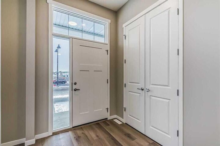 Property Photo: 1040 Mahogany Boulevard SE AB T3M 3N3