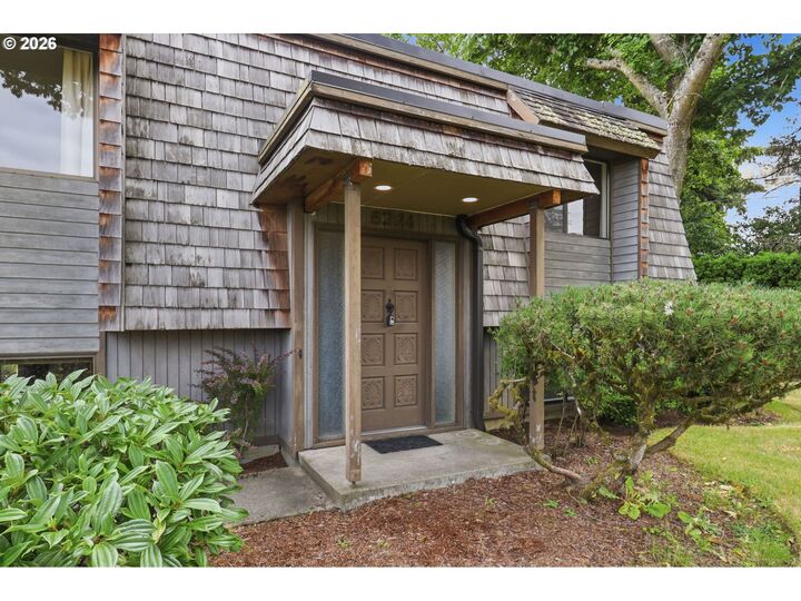 Property Photo:  5324 Idaho Ct  WA 98661 