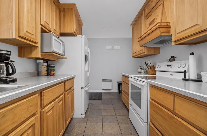 Property Photo:  8A285 Madison Court  IL 61001 