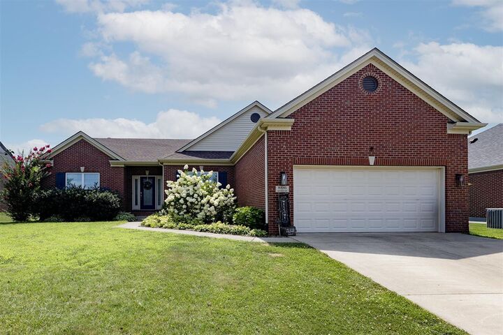 Property Photo: 806 Aristides Drive KY 42104