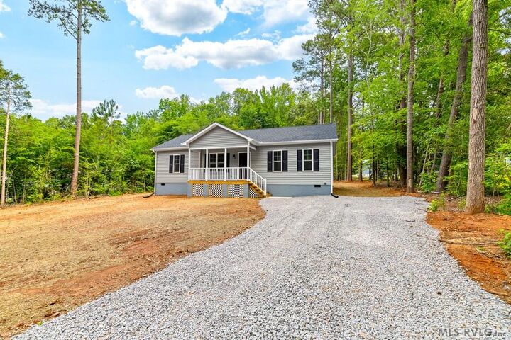Property Photo: 208 Chestnut Dr. VA 23919