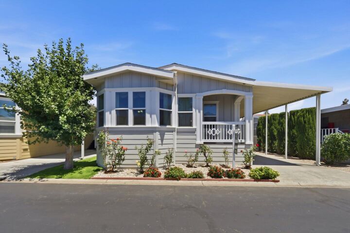 Property Photo:  819 Villa Teresa Way 819  CA 95123 