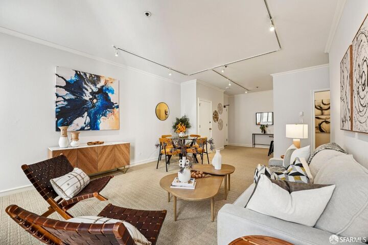 Property Photo:  930 Pine Street 315  CA 94115 