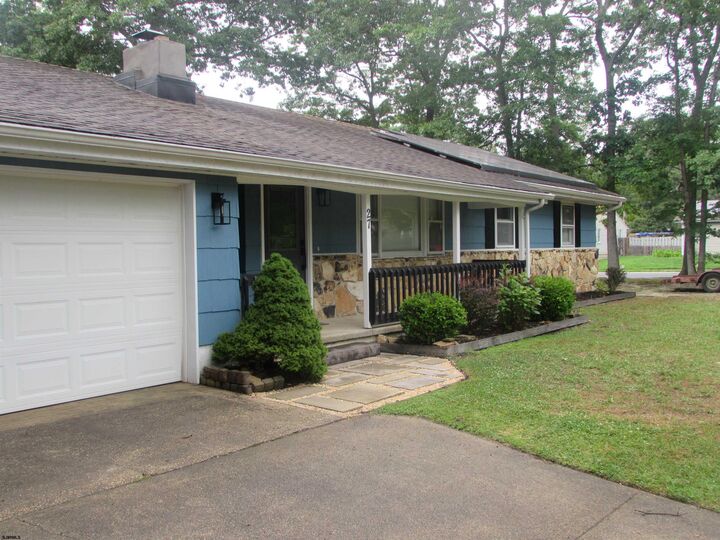 Property Photo:  27 Poplar Ave  NJ 08234 