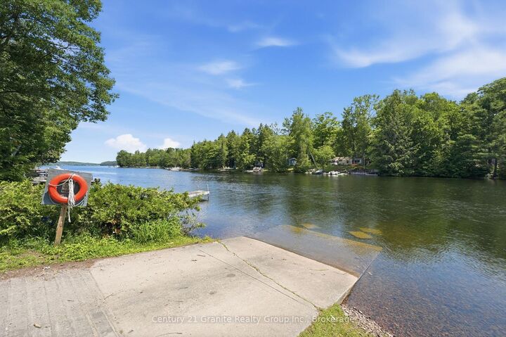 Property Photo:  1012 Shetland Road  ON K0M 2L1 