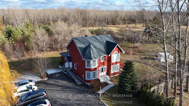 Property Photo:  2135 Pitt Street  ON K6K 1A1 