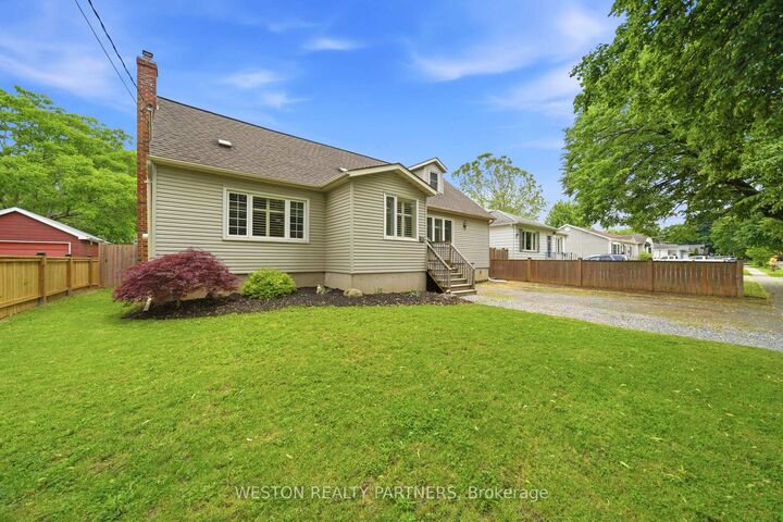 Property Photo: 18 Ghent Street ON L2N 2C6